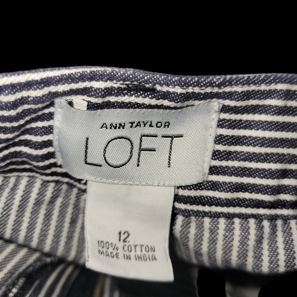 Shorts by Ann Taylor Size 12 pin Striped - Picture 3 of 4